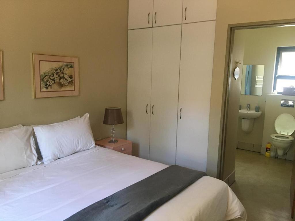 Panache Wildlife Cottage-Self Catering Hoedspruit Eksteriør billede